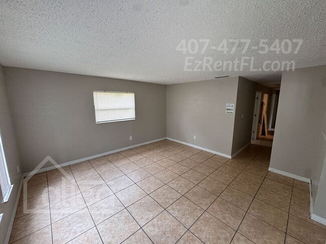 Building Photo - 802 Orange Ave