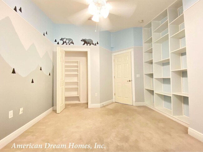 Building Photo - Wonderful Home in Andover Lakes!