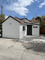 Building Photo - 623 Sinclair St