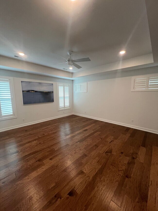 Building Photo - 3304 Wentworth Dr