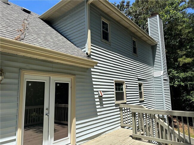 Building Photo - 3305 Maple Ridge Ct