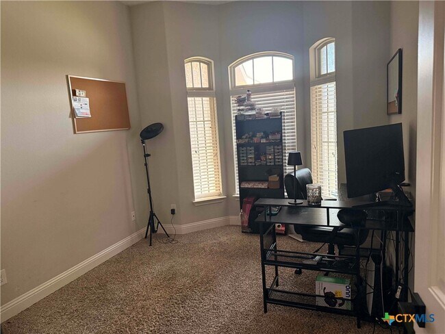 Building Photo - 6213 Morganite Ln