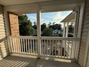 Building Photo - 3774 Hitchcock Way