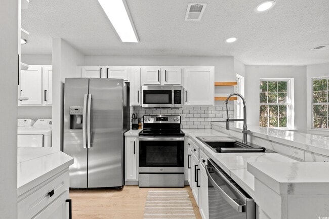 Building Photo - 168 Egret Run Ln