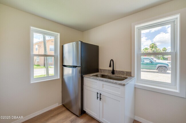 Building Photo - 259 Jefferson St