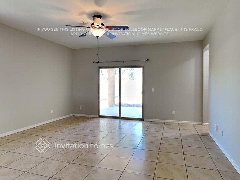 Building Photo - 24446 W Sheraton Ln