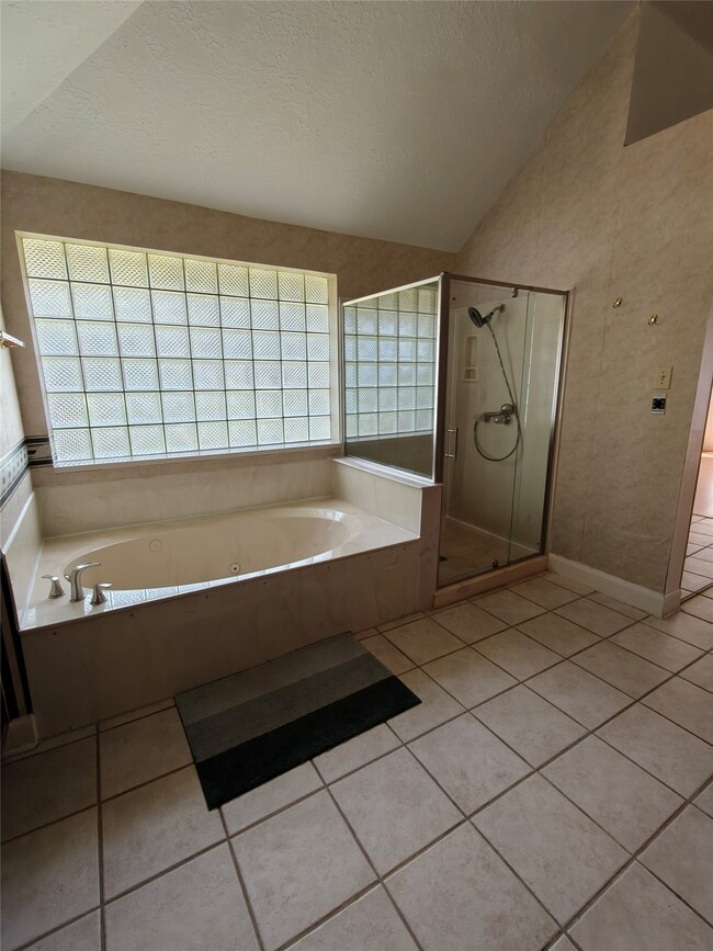 Building Photo - 3446 Mimosa Way