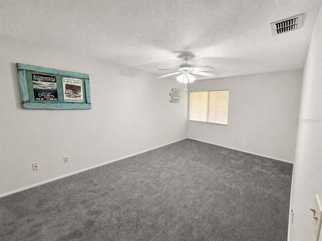 Building Photo - 7904 Waterview Way