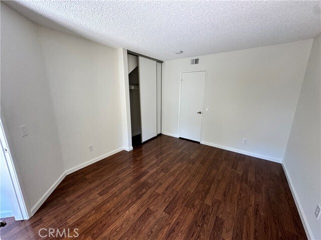 Building Photo - 40 Abrazo Aisle