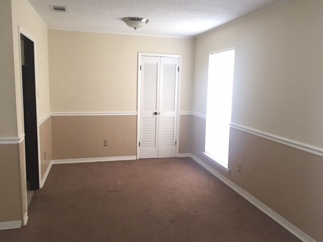 Building Photo - Edgewood Place subd. West Mobile 3/2 Large...