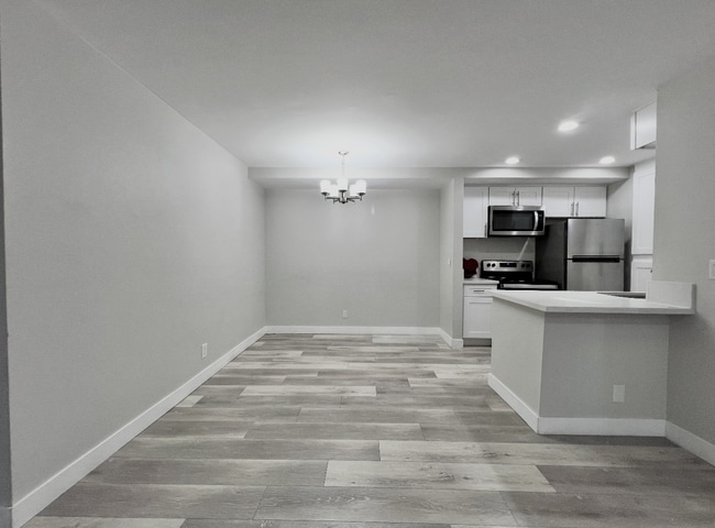 Building Photo - 806 Coriander Dr