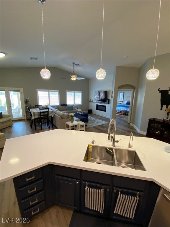 Building Photo - 6528 N Ruddock Dr