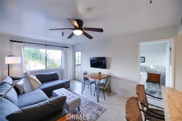 Building Photo - 3830 Avenida Del Presidente