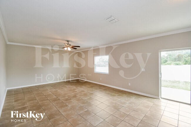 Building Photo - 10286 Magnolia Hills Dr