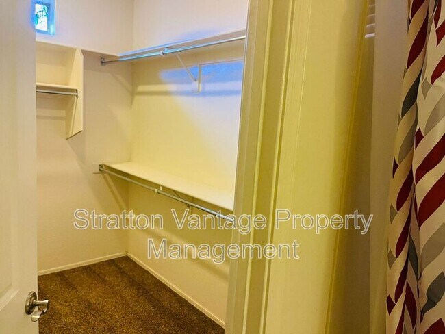 Building Photo - 22507 N 31st Ave