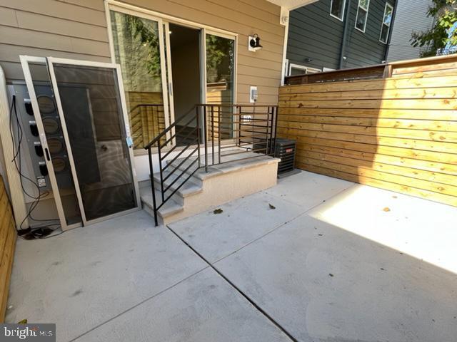 Building Photo - 1625 S 20th St