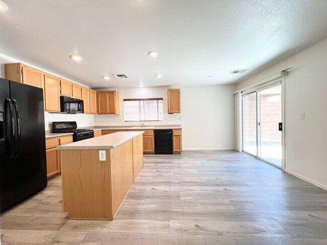 Building Photo - 11143 Ranch Valley St