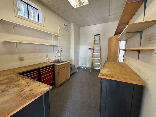 Building Photo - 5196 Mission St