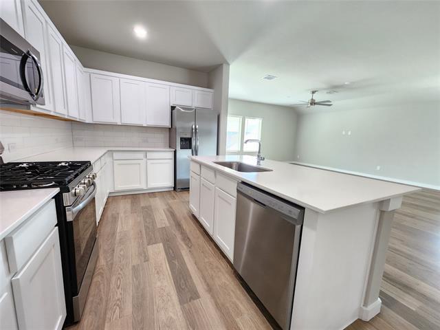 Building Photo - 607 Whispering Winds Trl