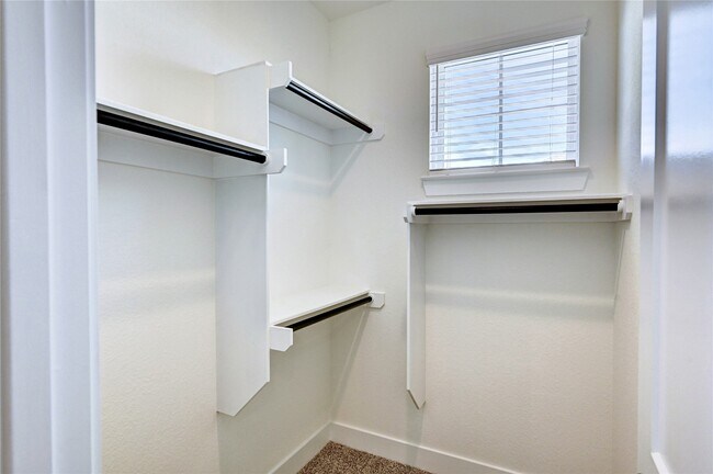 Building Photo - 7643 Meadow Mouse Ln