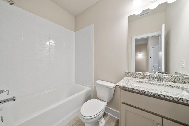 Building Photo - 3761 Oxford Cir