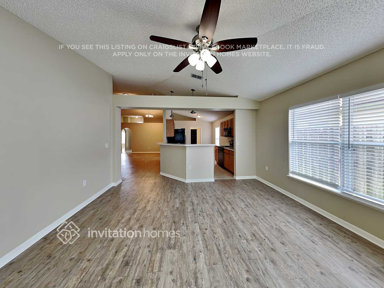Building Photo - 2220 Brookshire Cir