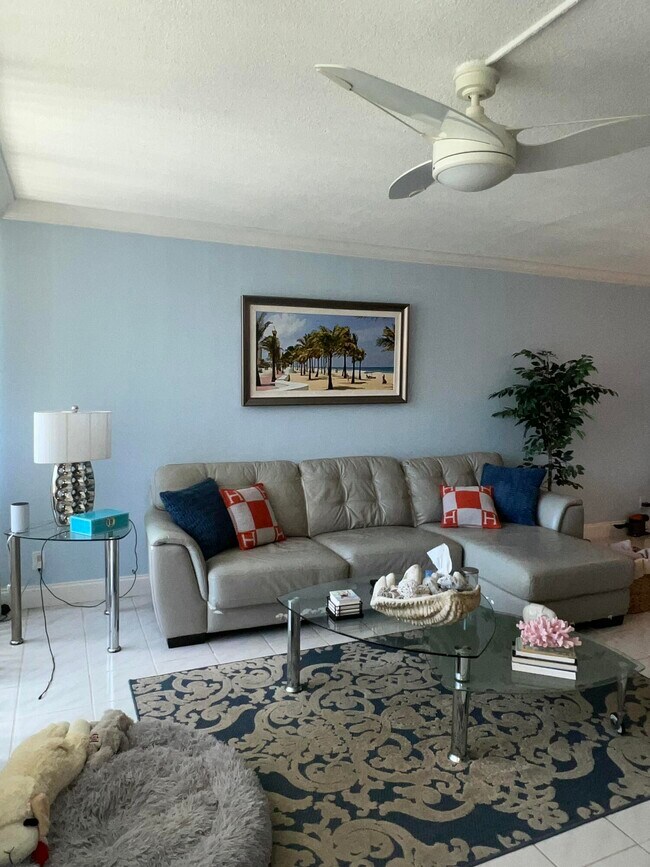 Building Photo - 4750 S Ocean Blvd
