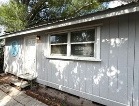 Building Photo - 3005 Hawthorne St