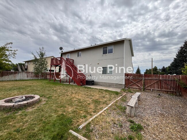 Building Photo - 3709 E 20th N