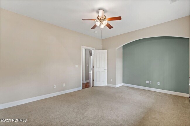Building Photo - 3929 Harmony Cir