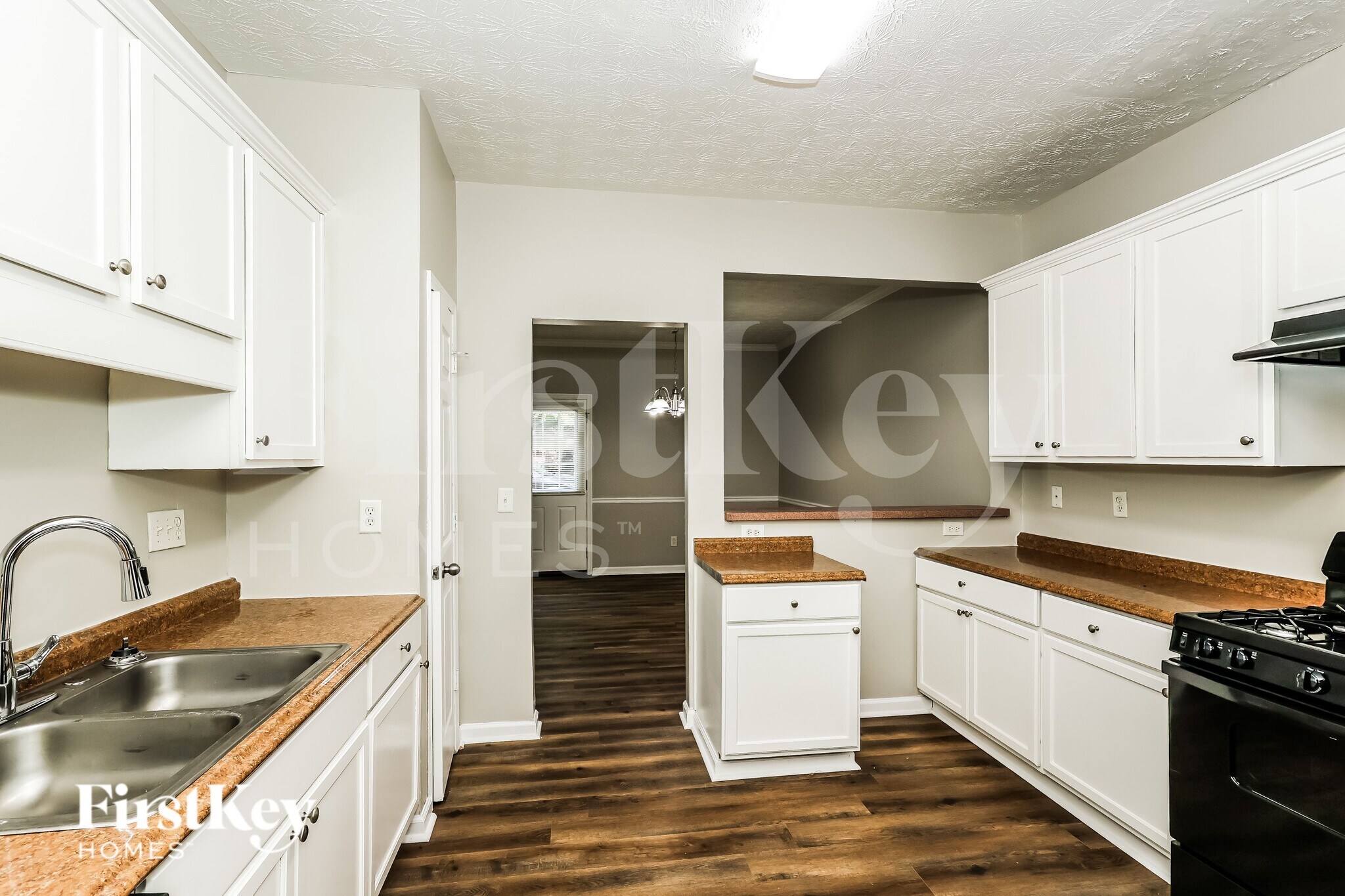 Building Photo - 1717 W Taylor Ave