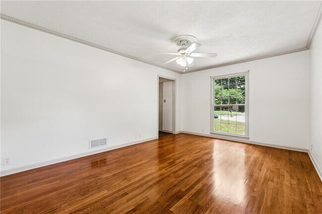 Building Photo - 2373 Wood Creek Ct