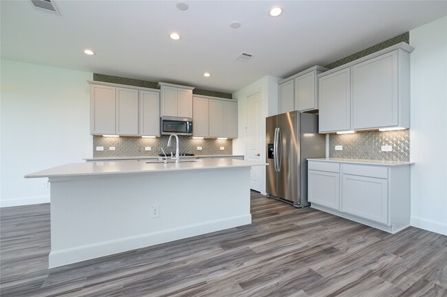 Building Photo - 8402 Yellow Fin Ct