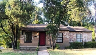 Building Photo - 7428 Gaston Ave