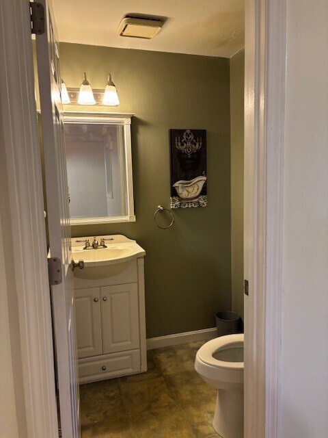 Building Photo - 30 Great Falls Dr