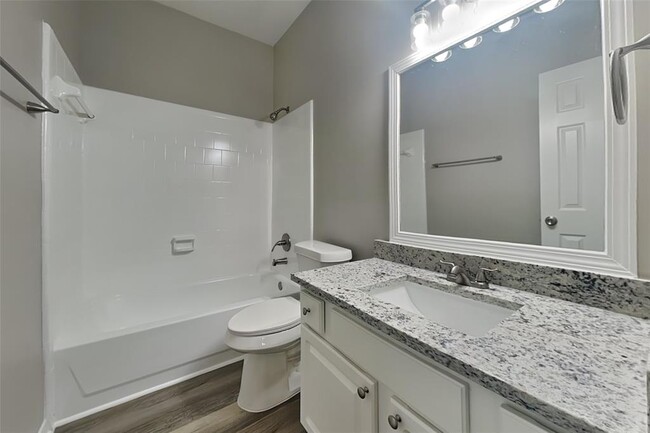 Building Photo - 7102 Blanco Pines Dr