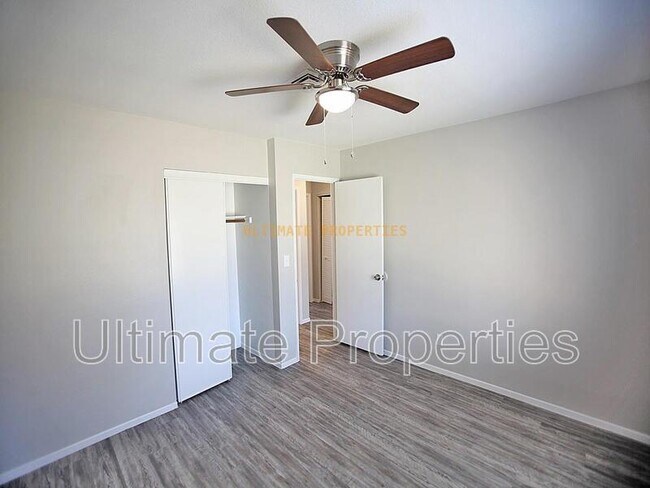 Building Photo - 7628 W Hazelwood St