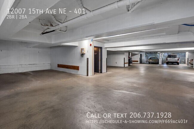 Building Photo - 12007 15th Ave NE