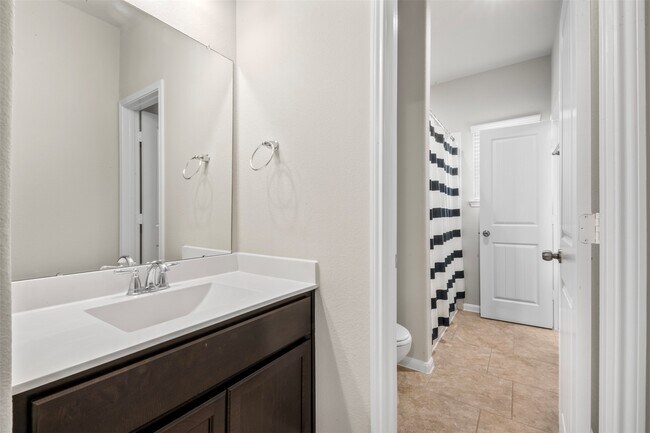 Building Photo - 1234 Willow Plains Ln