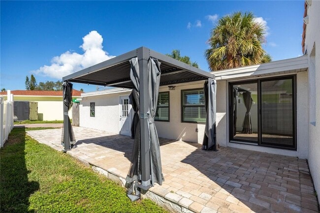 Building Photo - Coastal Luxury with Water Views – Fully Furnished, Utilities Included & Ready for Move-In!