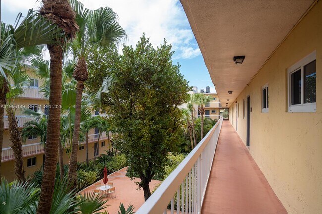 Building Photo - 7720 Camino Real