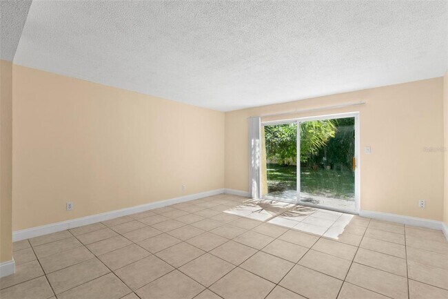 Building Photo - 7509 Fragancia Ct