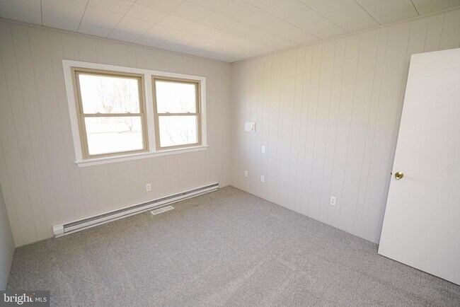Building Photo - 14880 Concord Rd