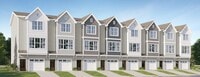 Building Photo - 702 Taylor Dr