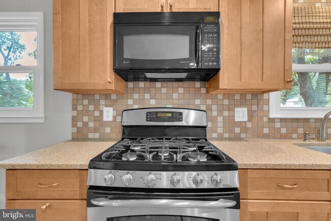 Building Photo - 4314 Argonne Dr
