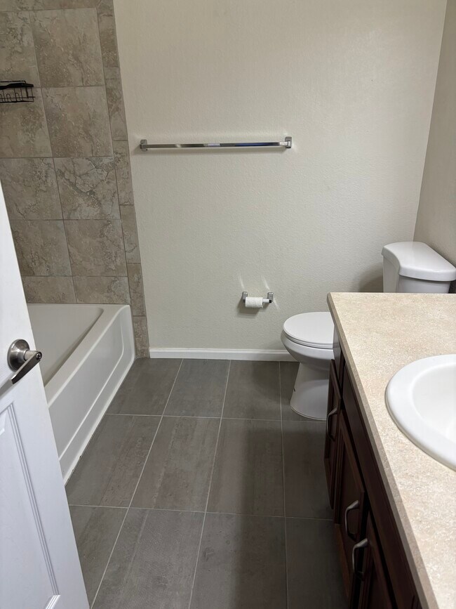 Primary Photo - 15460 Canyon Gulch Ln