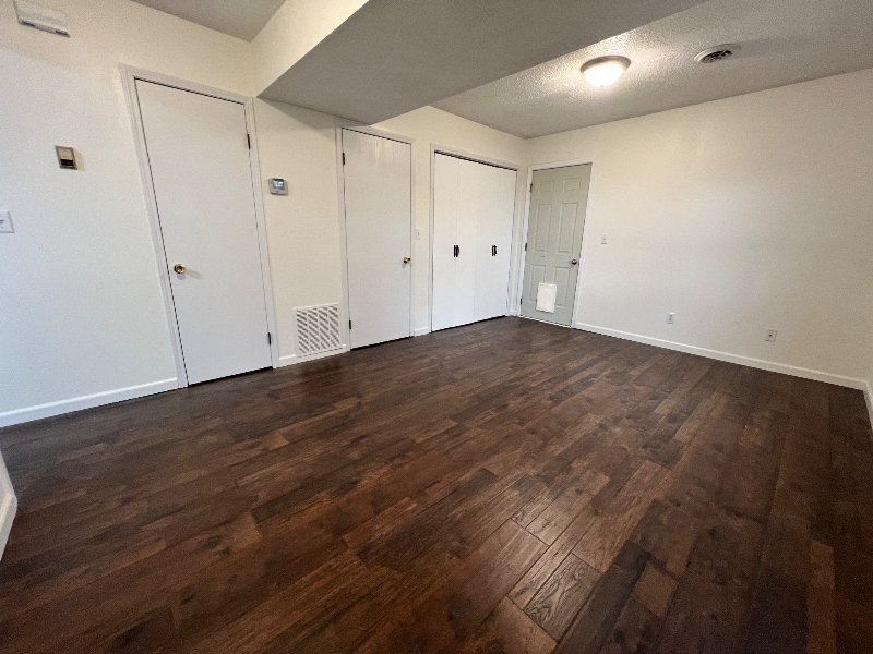 Building Photo - 103 Warren St