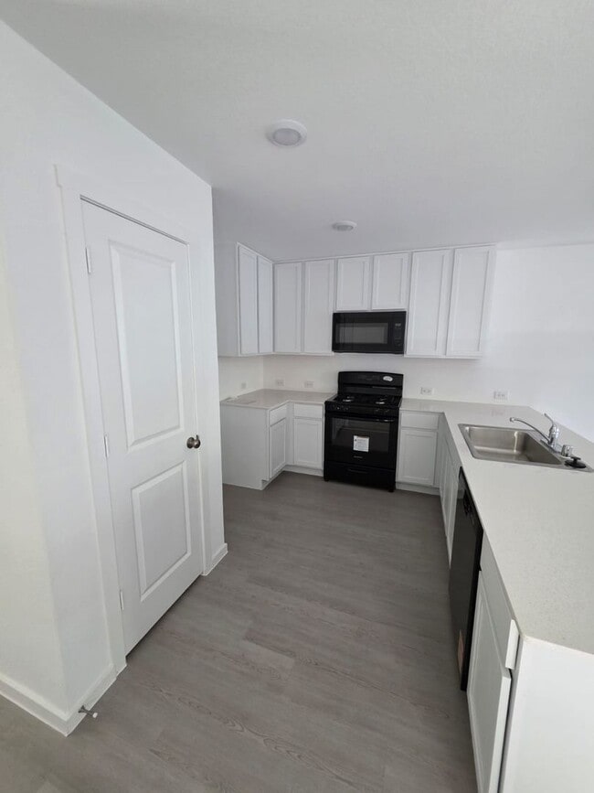 Building Photo - NEWLY BUILT 3 bedroom 2.5 Bath for rent!!!