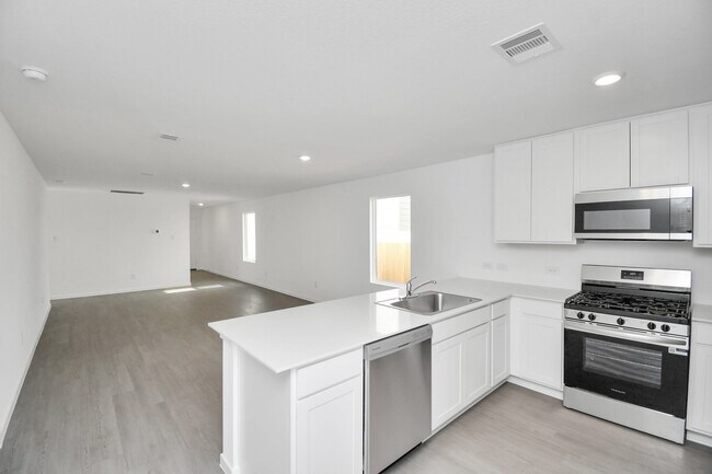 Building Photo - 21522 Cottonwood Mdws Trl