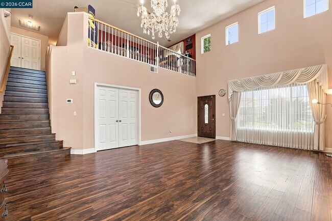Building Photo - 204 Millbrook Dr